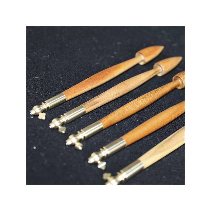 Pointed Tip Hook
