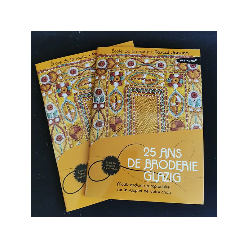 25 Ans De Broderie Glazig