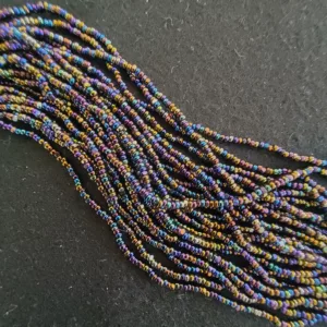 Perles charlotte irisées paon 59205/13