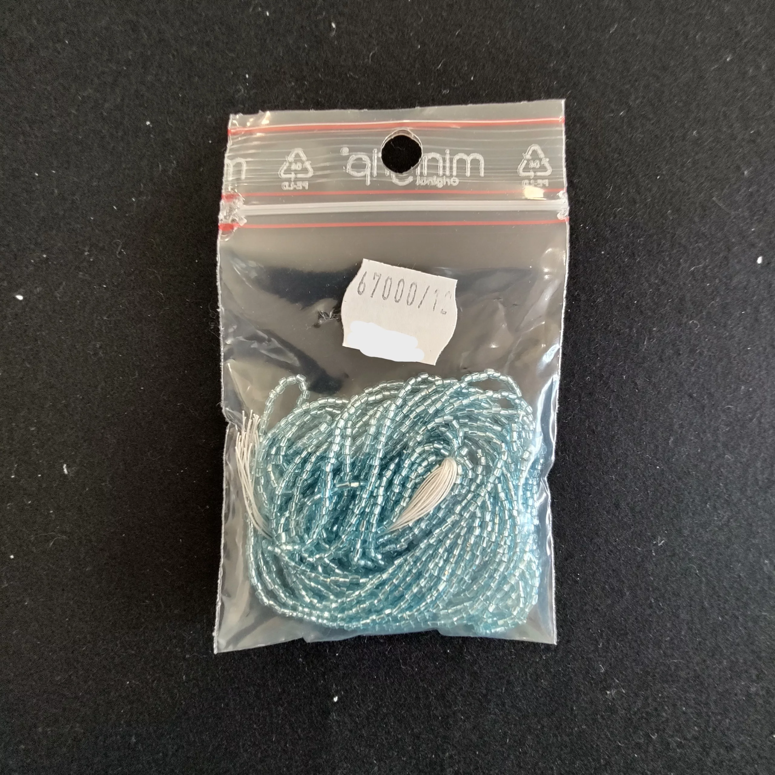 Perles 3 facettes bleu 67000/12