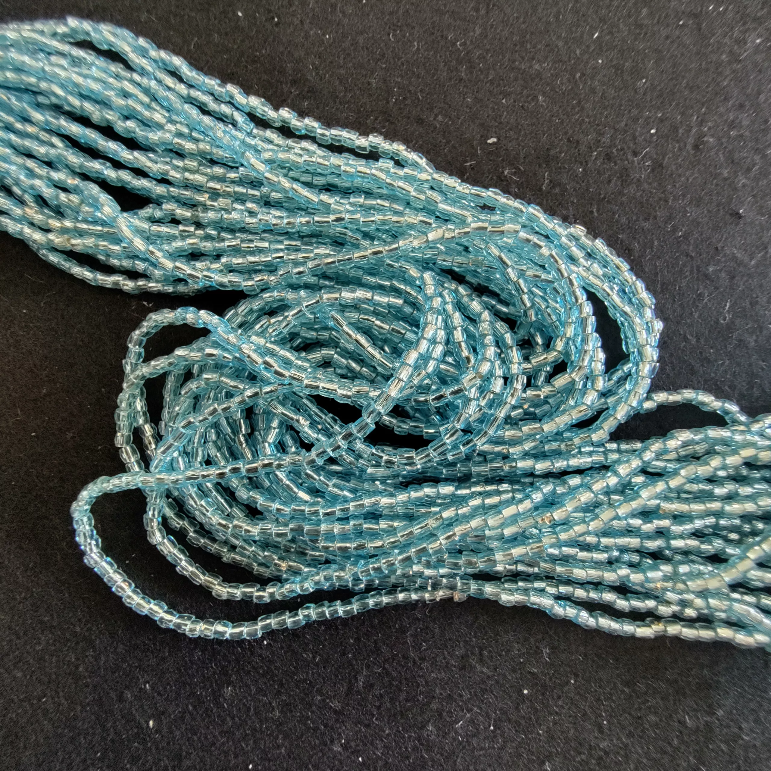 Perles 3 facettes bleu 67000/12